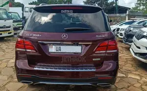 Mercedes-Benz GLE-Class GLE 350d 4MATIC 2017 Brown