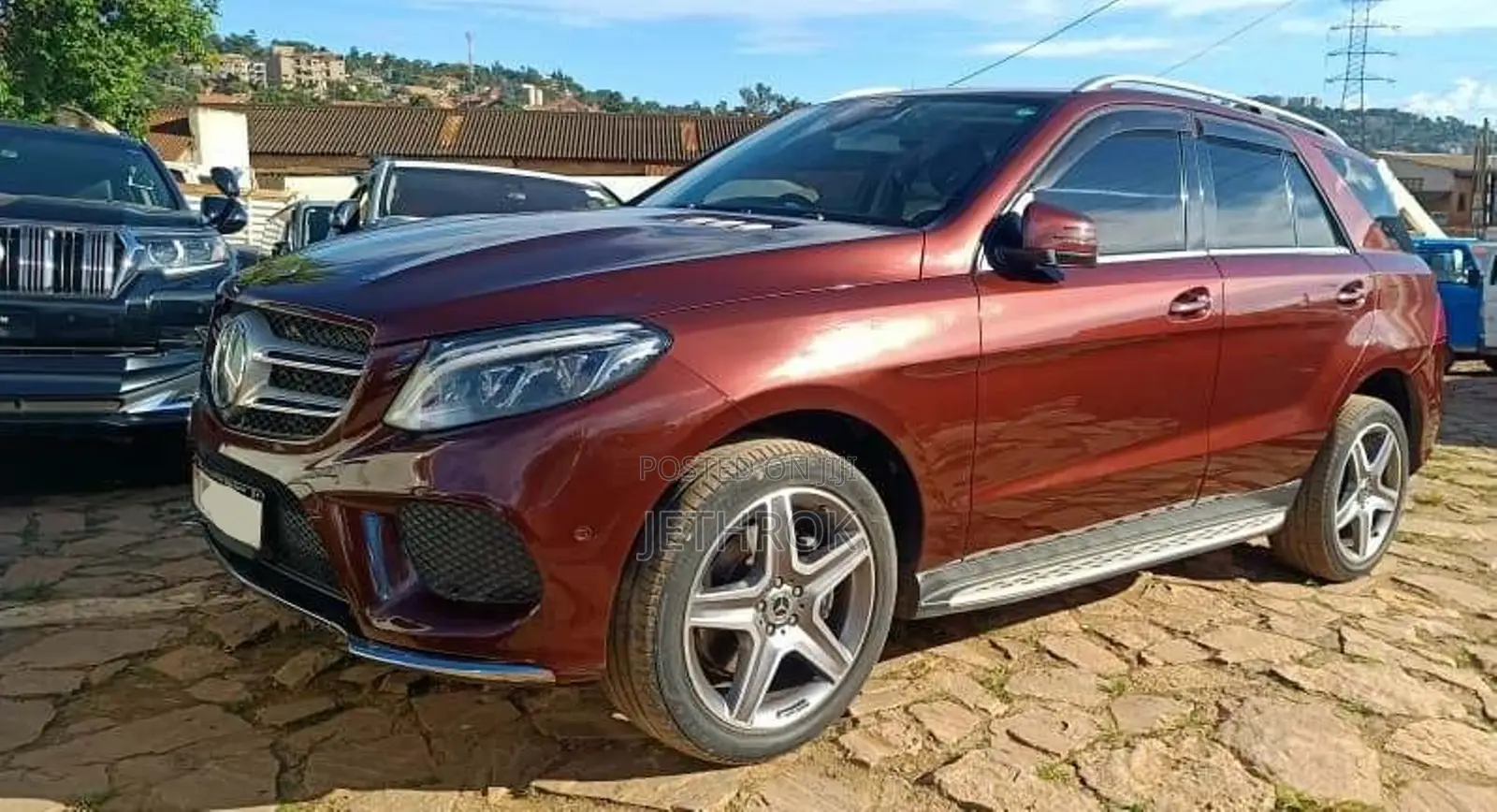 Mercedes-Benz GLE-Class GLE 350d 4MATIC 2017 Brown