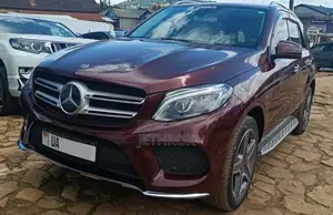 Mercedes-Benz GLE-Class GLE 350d 4MATIC 2017 Brown