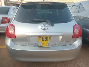 Toyota Auris 2008 Silver