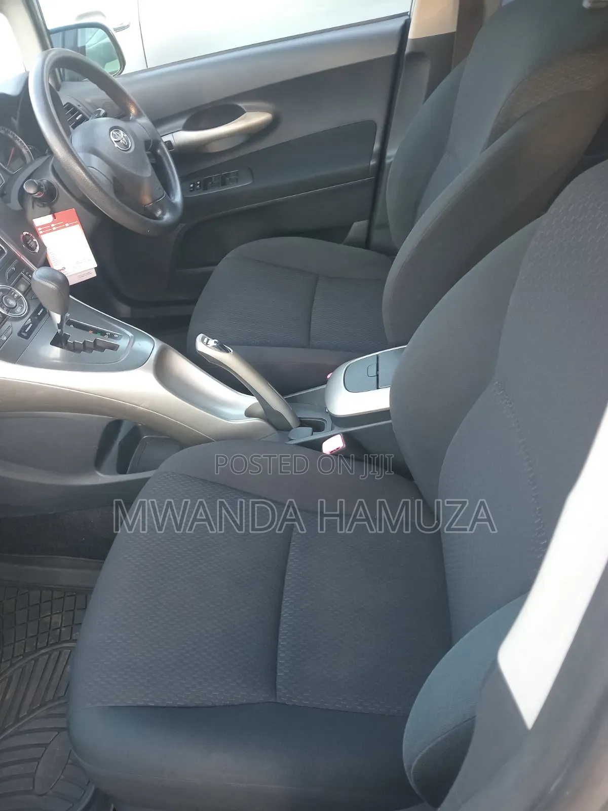 Toyota Auris 2008 Silver