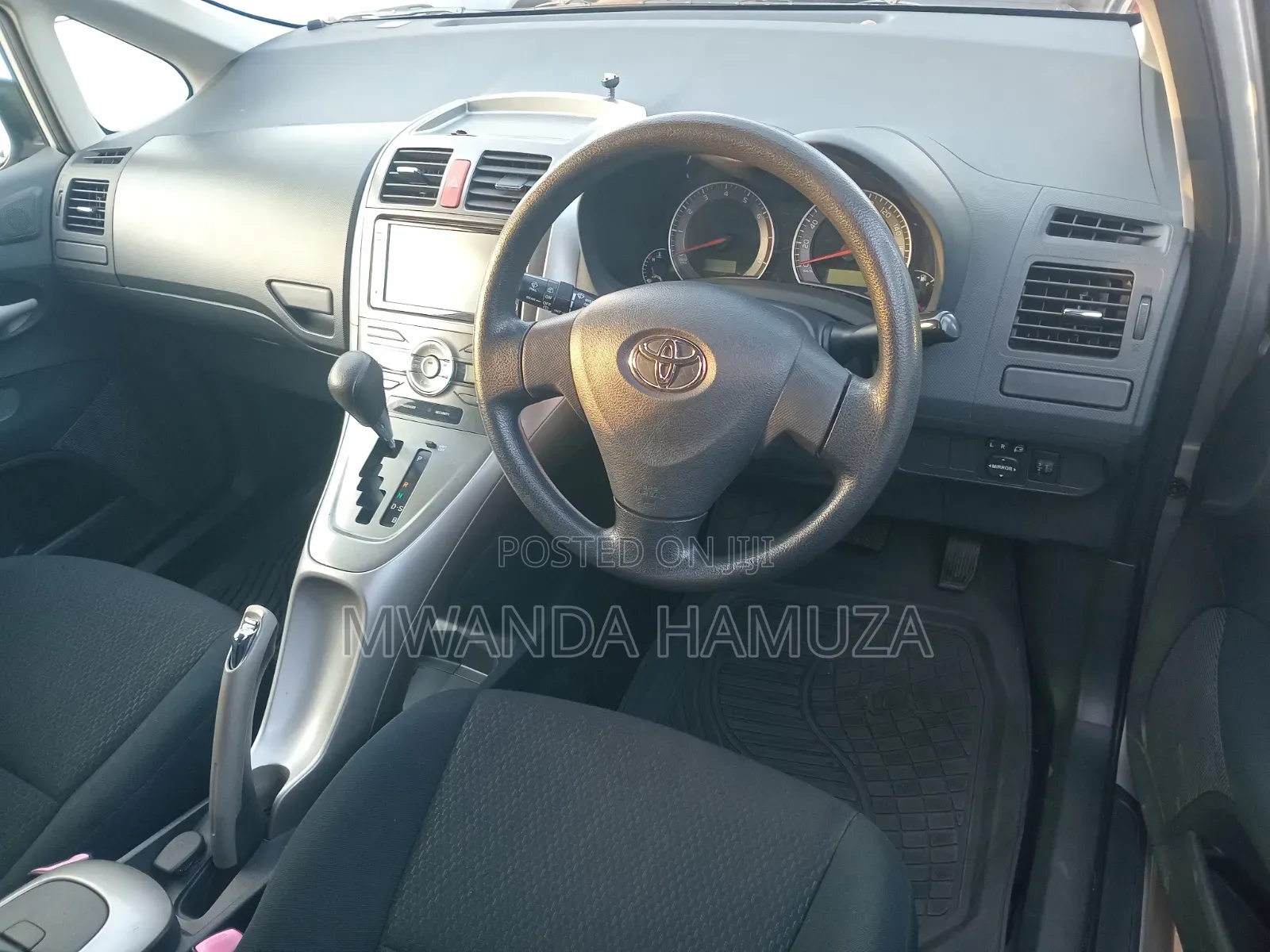 Toyota Auris 2008 Silver