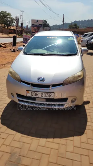 Toyota Wish 2010 Silver