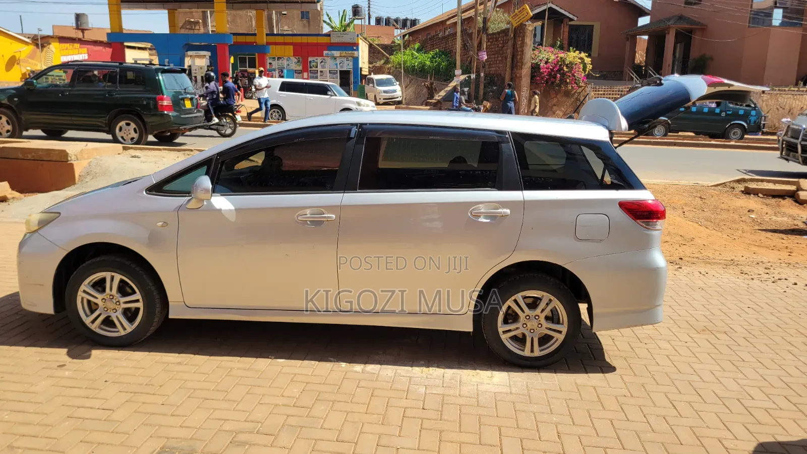 Toyota Wish 2010 Silver