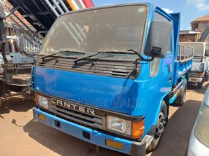 Canter Tipper Blue