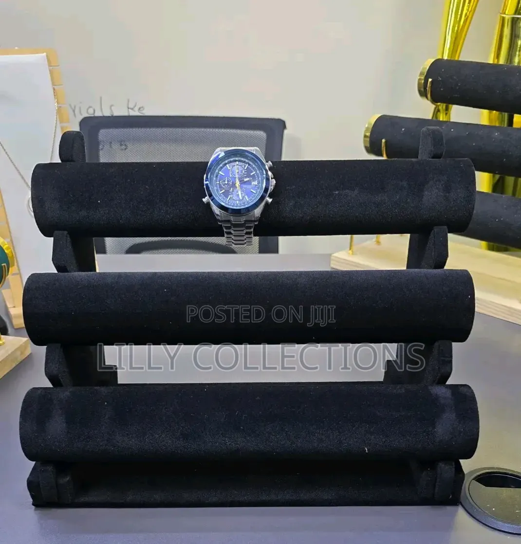 Three Tier Velvet Bangle Display