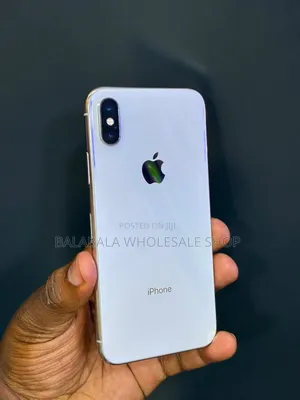 Apple iPhone 11 64 GB White