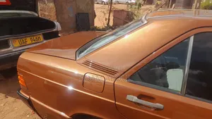 Mercedes-Benz 190E 1988 Brown