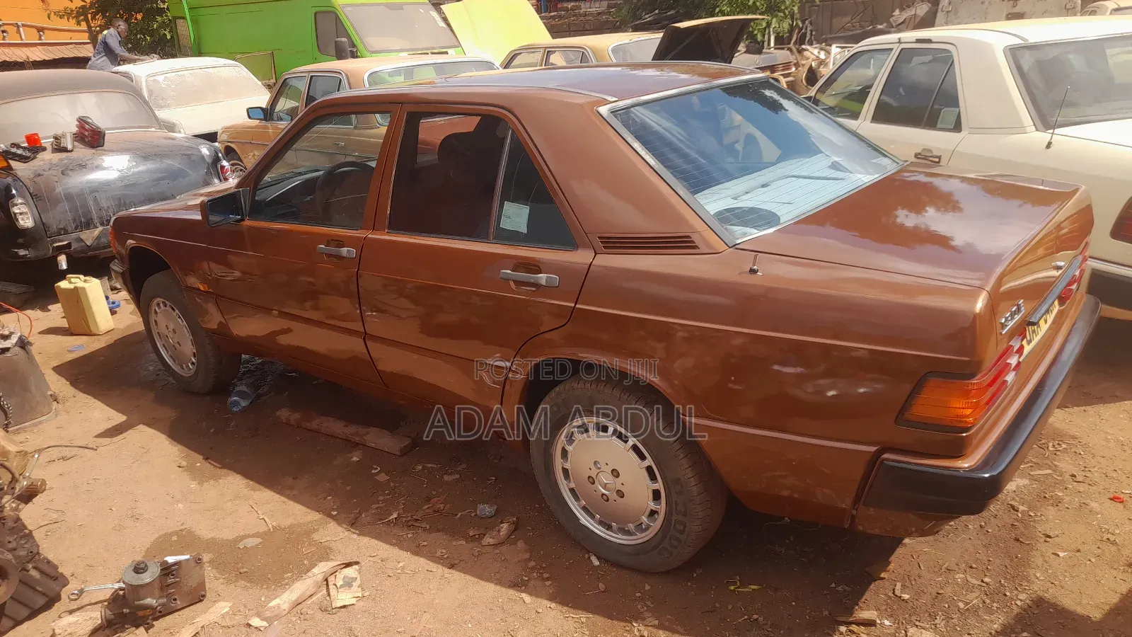 Mercedes-Benz 190E 1988 Brown