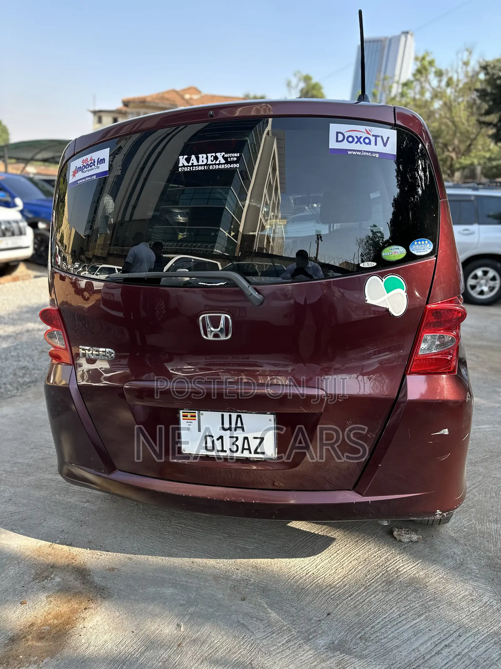 Honda Freed 2011 Red