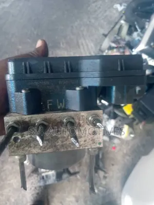 Abs Pump Toyota Noah 2010