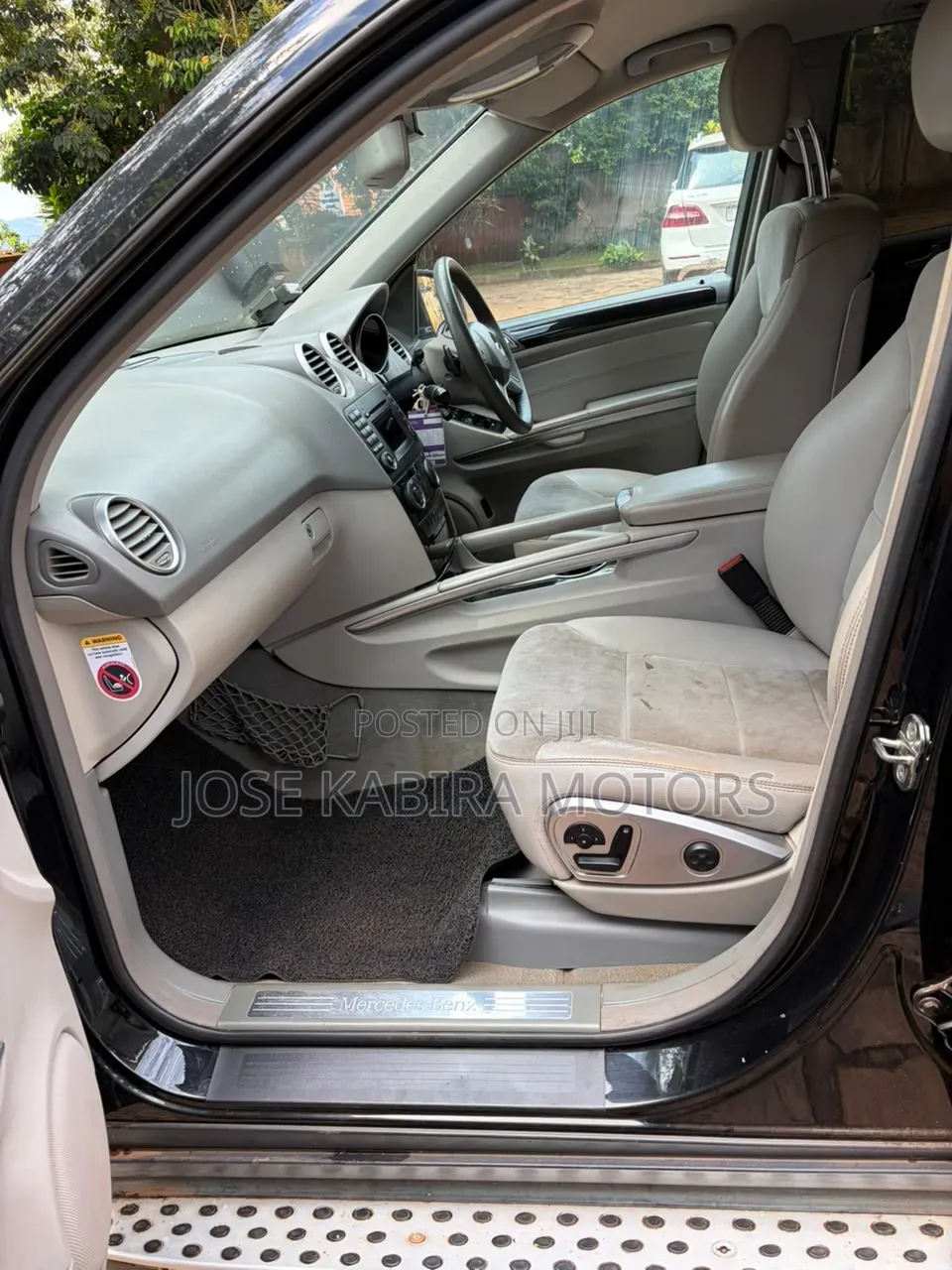 Mercedes-Benz M Class 2011 Black