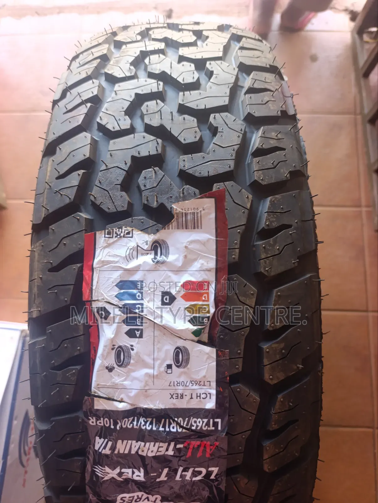 265/70r17 LCH A.T