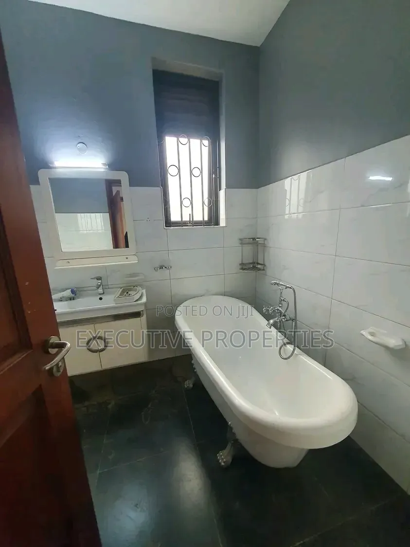 2bdrm Apartment in Bunga, Central Division for rent