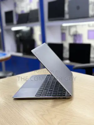 Laptop HP 14S 8GB Intel Core i7 SSD 128GB