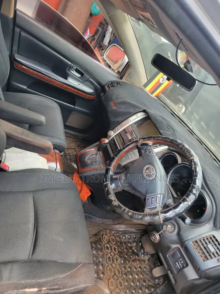 Toyota Harrier 2008 Silver