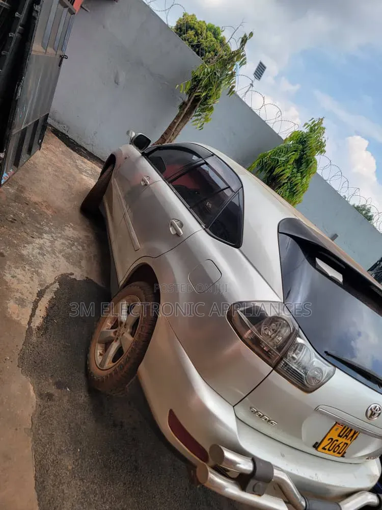 Toyota Harrier 2008 Silver