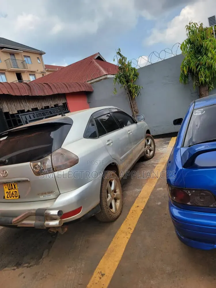 Toyota Harrier 2008 Silver