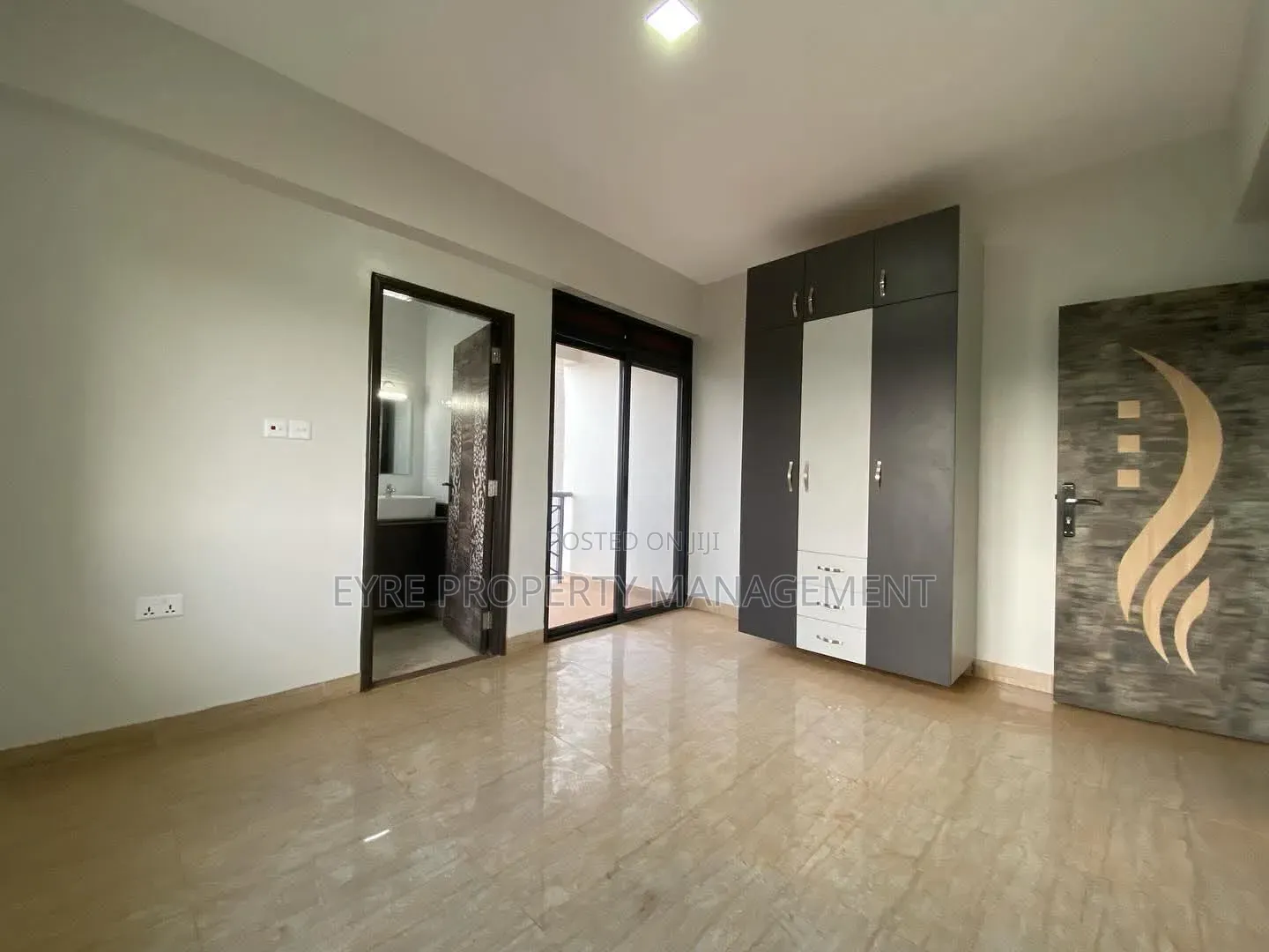 2bdrm Condo in Central Division for sale