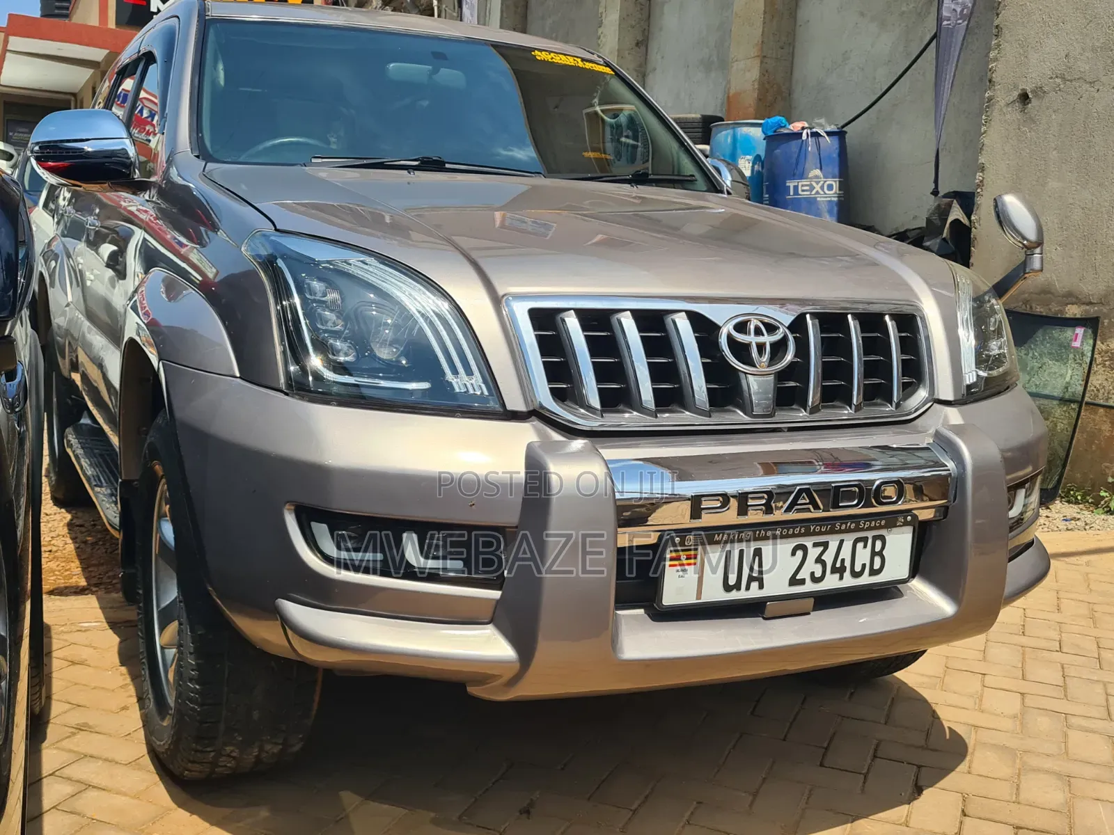 Toyota Land Cruiser Prado 2009 Gray