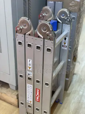 Aluminum Foldable Ladder