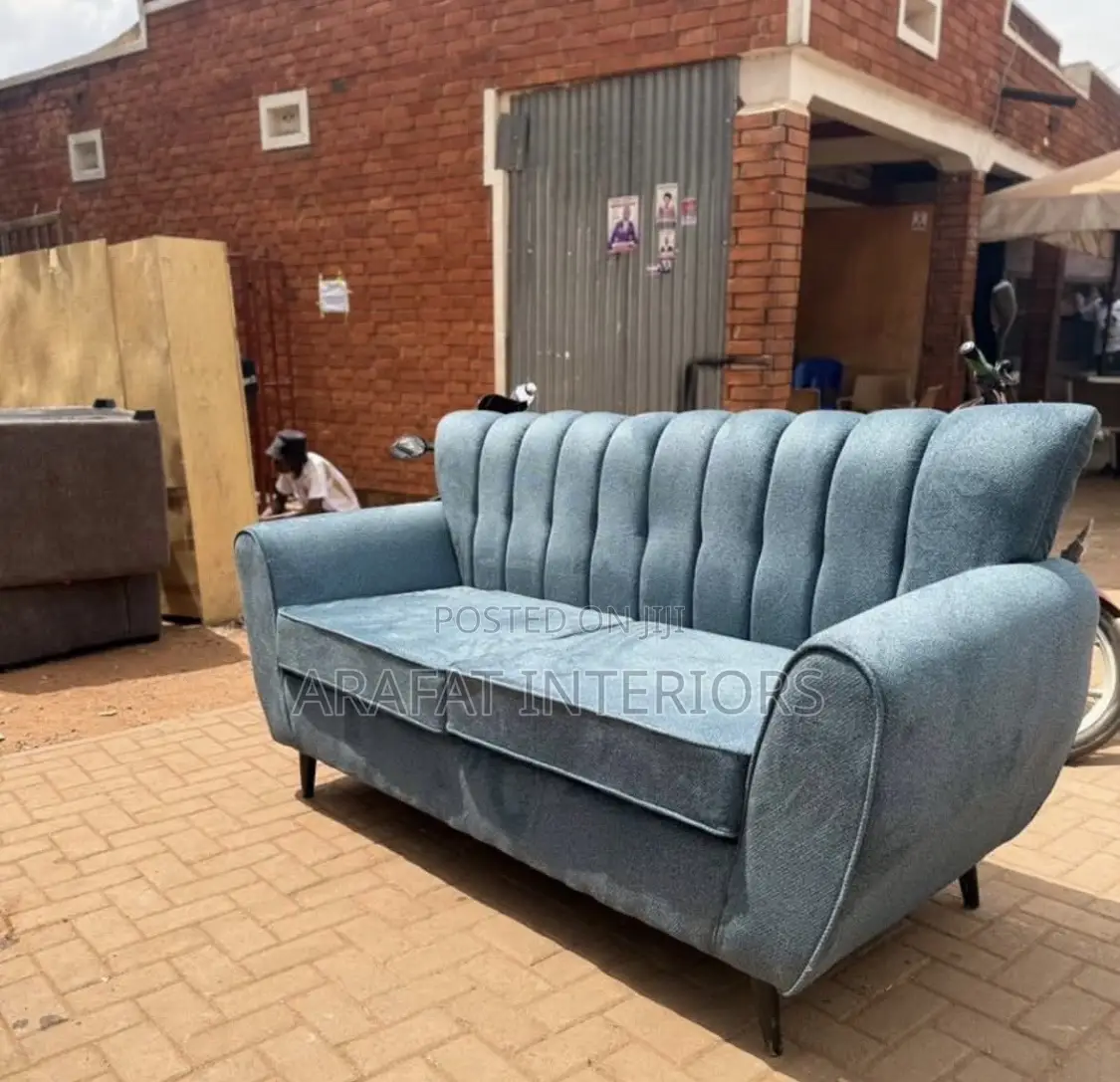 Light Blue Tufted 3-Seater Sofa With Channel Back