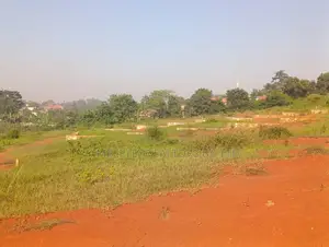 Bank Pressure Sale – Kitende (Kitovu)