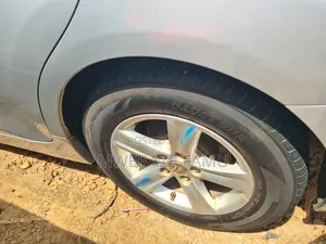 Toyota Mark X 2010