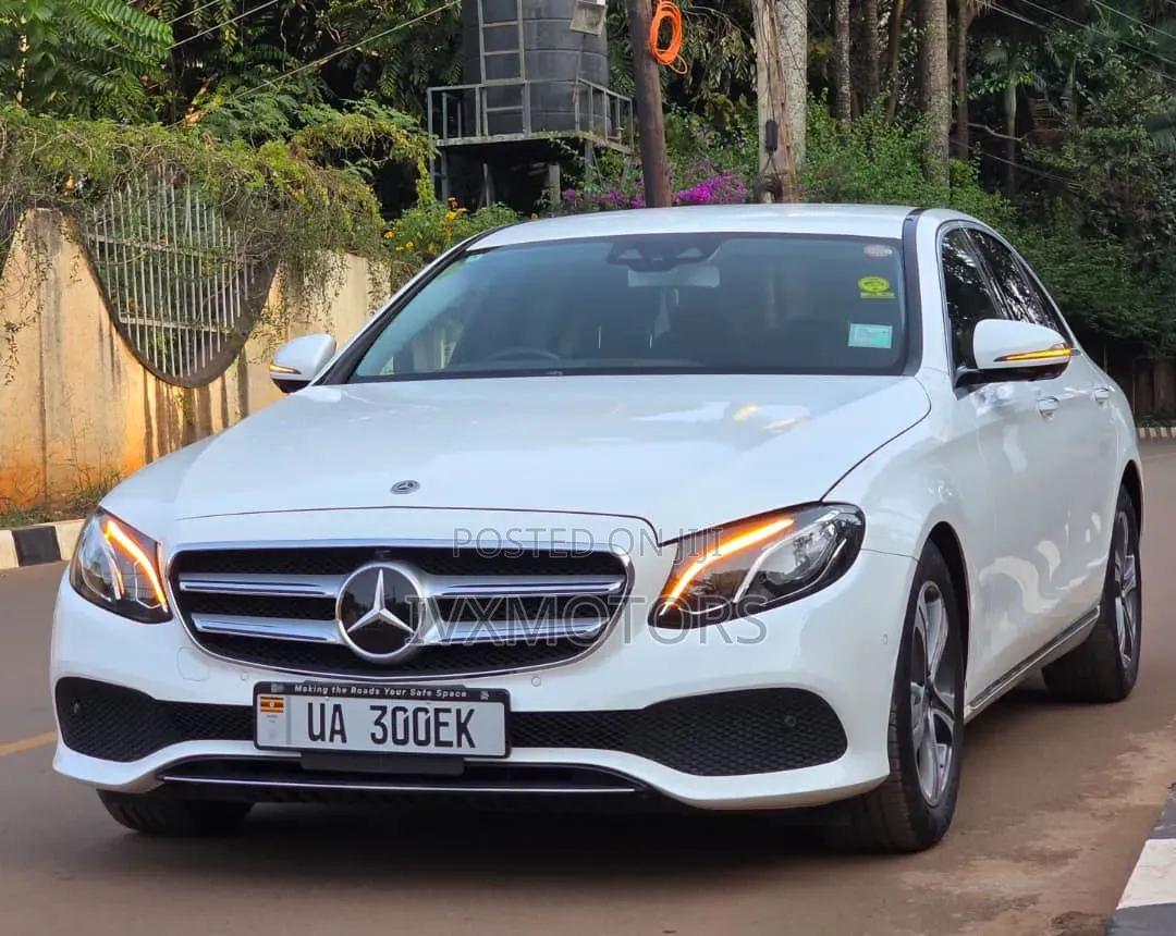 Mercedes-Benz E200 2018 White