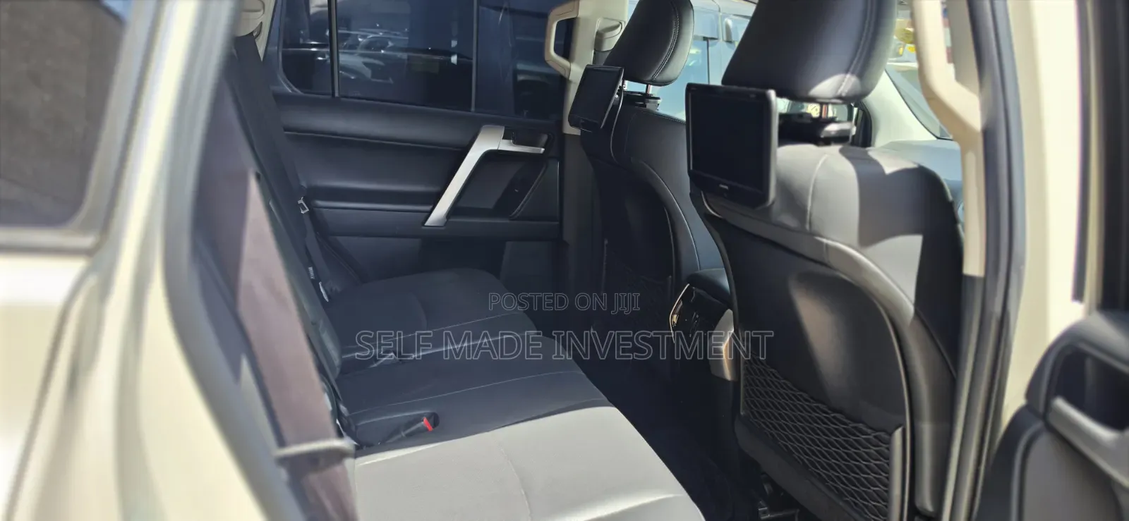 Toyota Land Cruiser Prado 2019 White