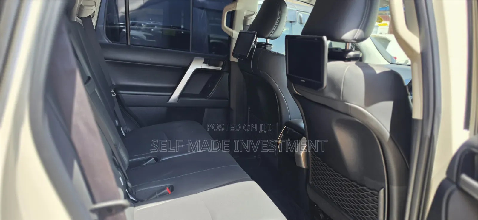 Toyota Land Cruiser Prado 2019 White