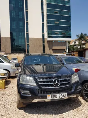 Mercedes-Benz M Class 2012 Black