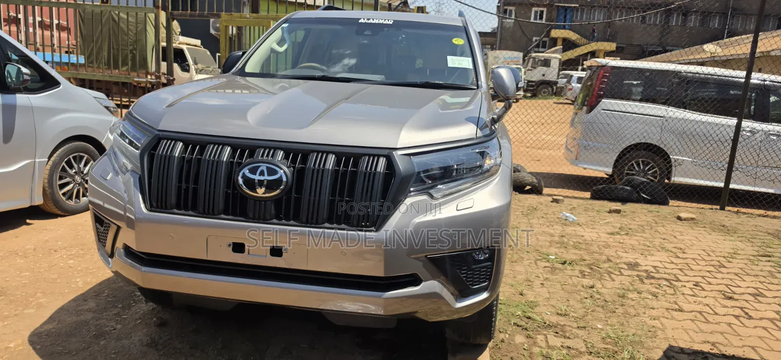 Toyota Land Cruiser Prado 2023 Ivory
