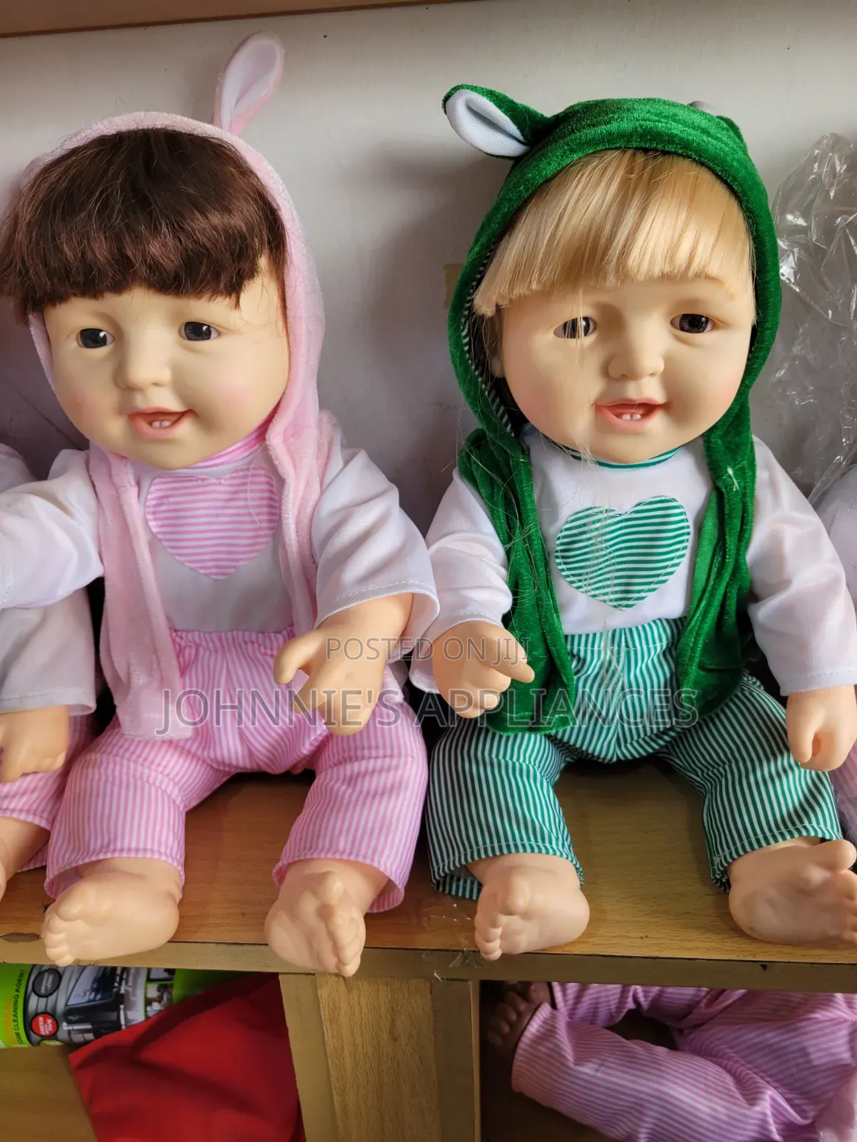Baby Dolls / Baby Toys