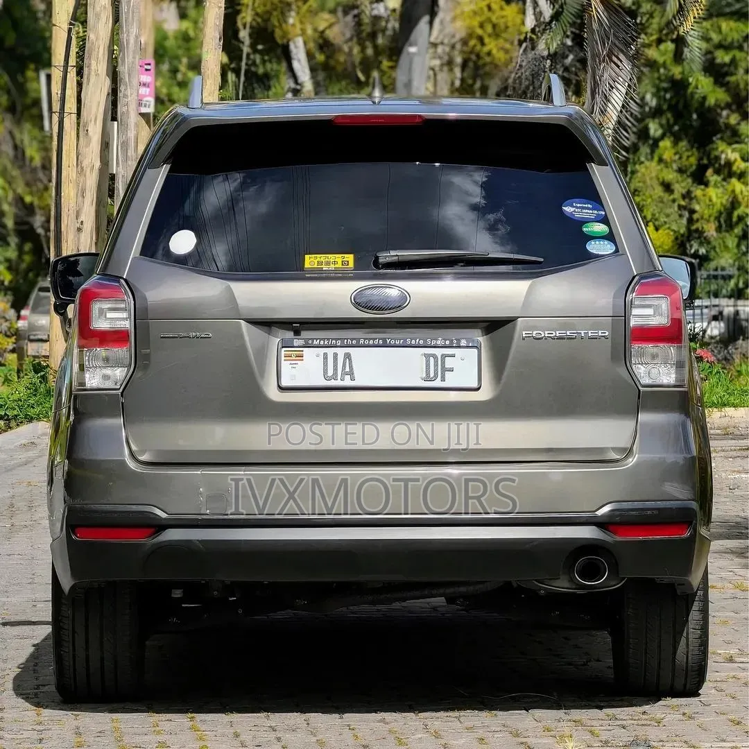 Subaru Forester 2016 Gold
