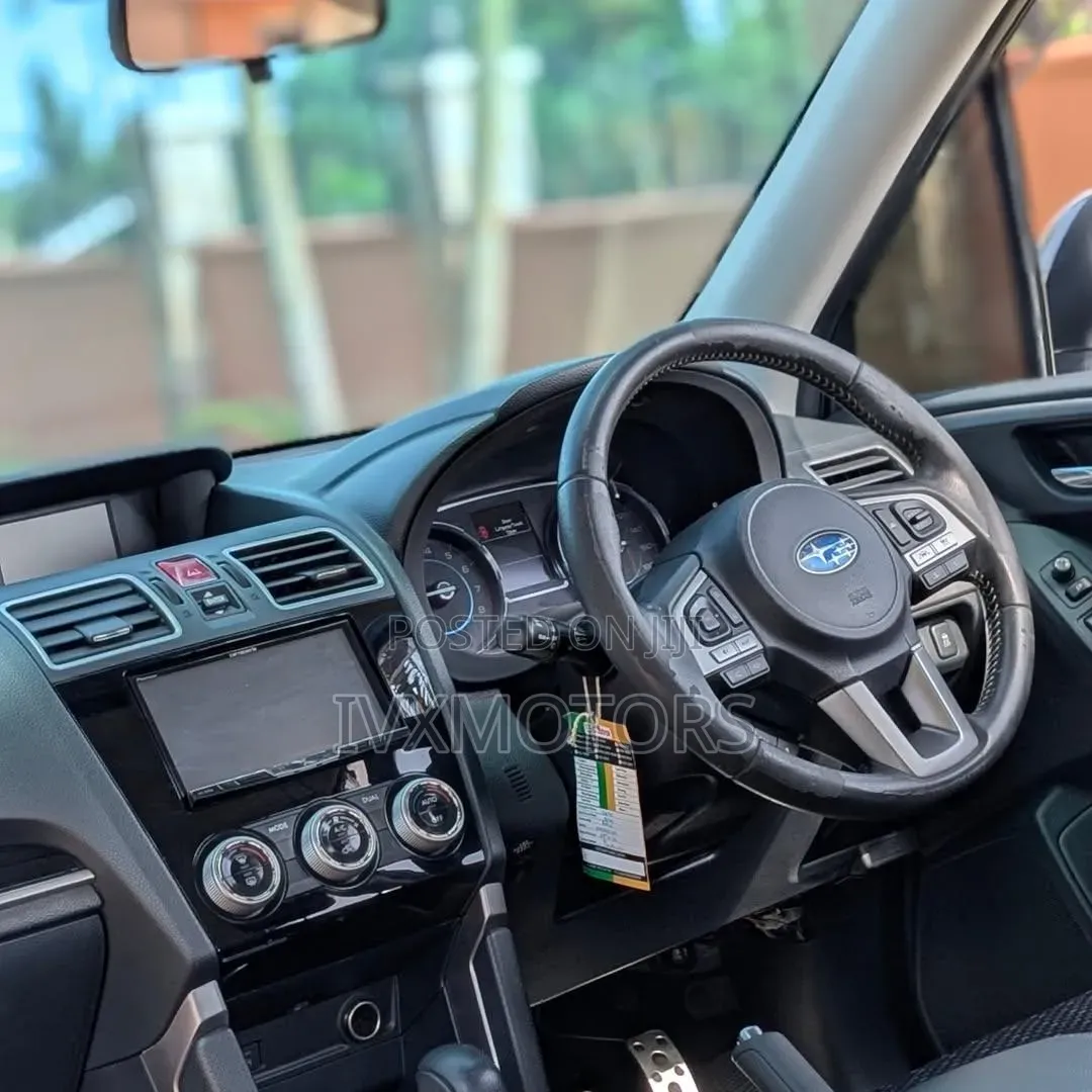 Subaru Forester 2016 Gold
