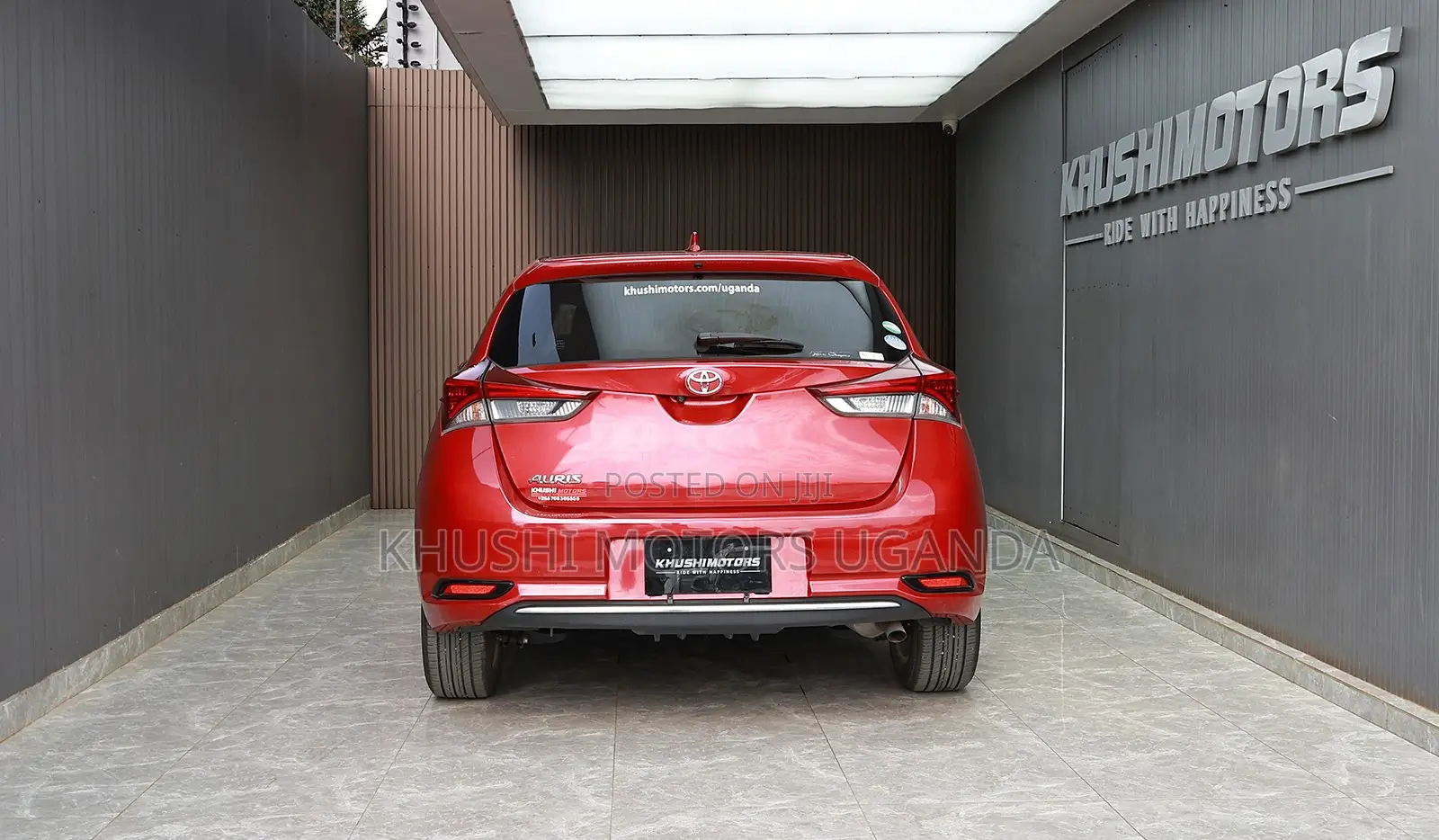 Toyota Auris 2017 Red