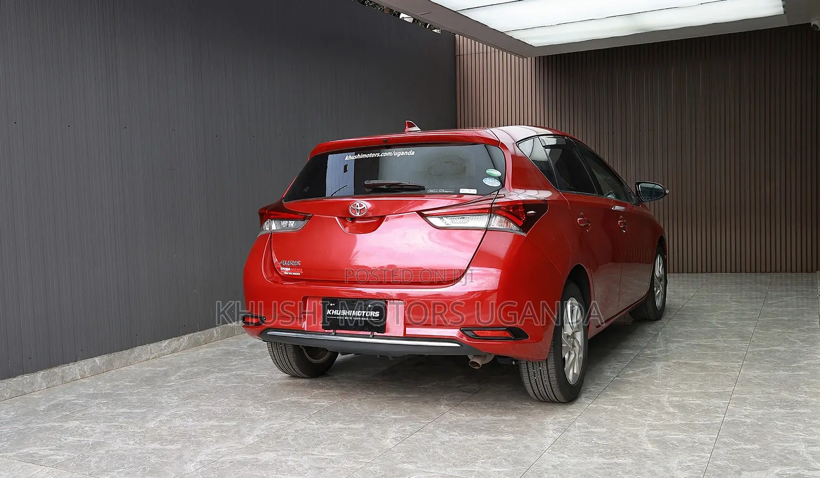 Toyota Auris 2017 Red