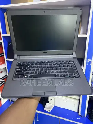 Laptop Dell Latitude 13 3340 8GB Intel Core i3 HDD 500GB