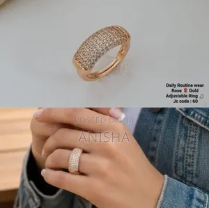 Rose Gold Adjustable Crystal Ring – Celebrity Style