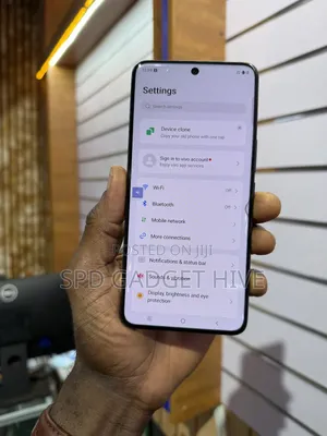 Vivo V60 512 GB