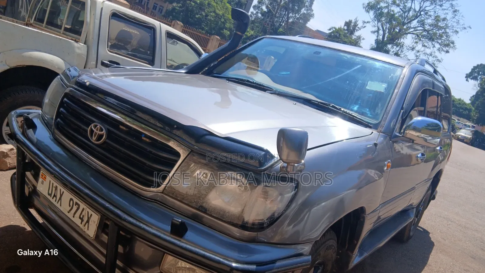 Toyota Land Cruiser Prado 1999 Silver