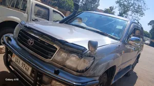 Toyota Land Cruiser Prado 1999 Silver