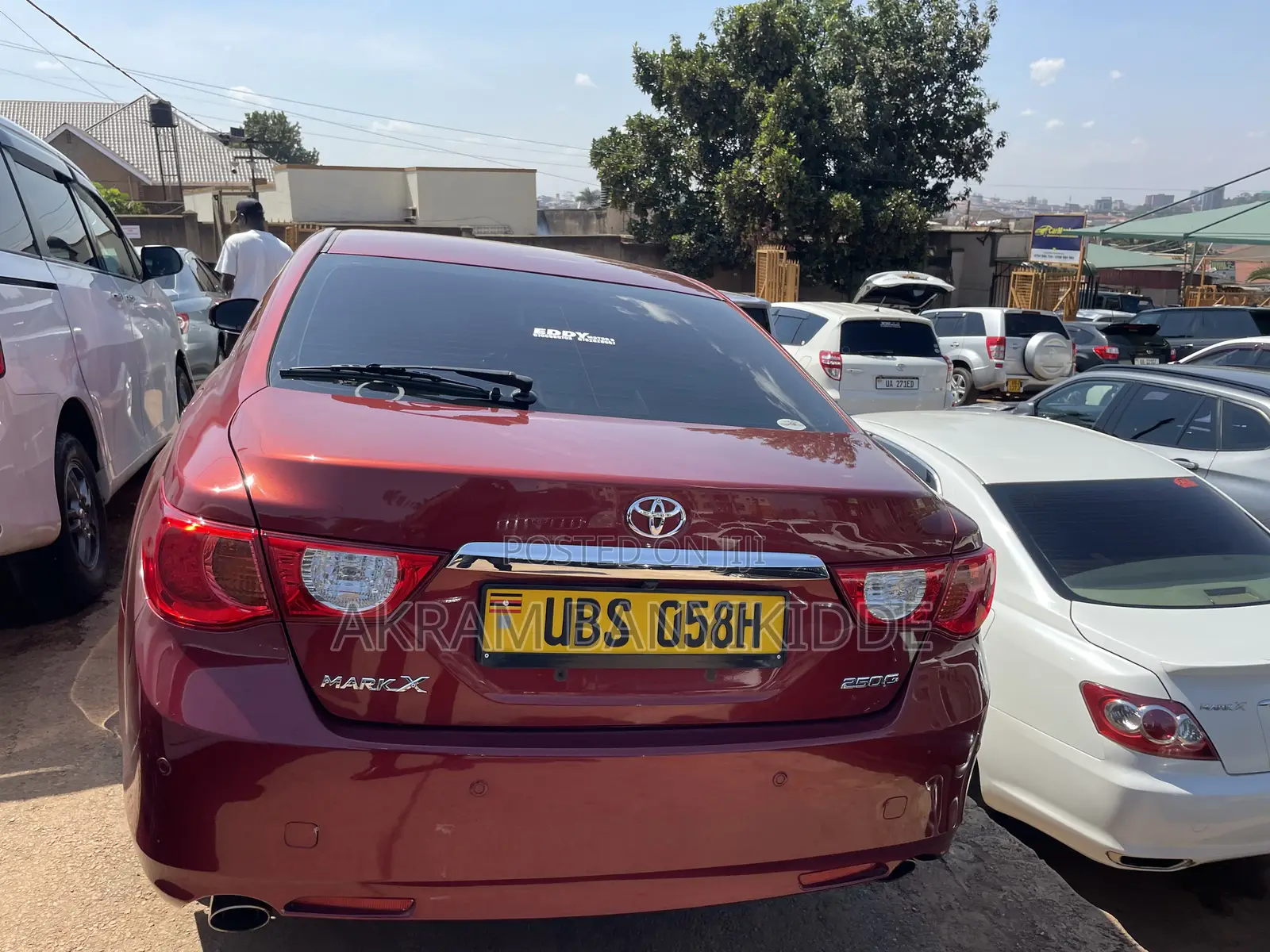 Toyota Mark X 2010 Maroon