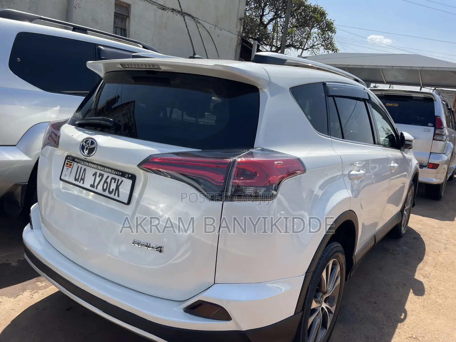 Toyota RAV4 2018 White
