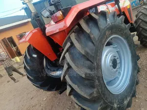 Tafe 8502 Tractor