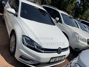 Volkswagen Golf 2017 White