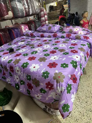 Purple Bedcover 2 Pillowcases, 1 Bedsheet and 1 Duvet Size (4x6, 5x6)