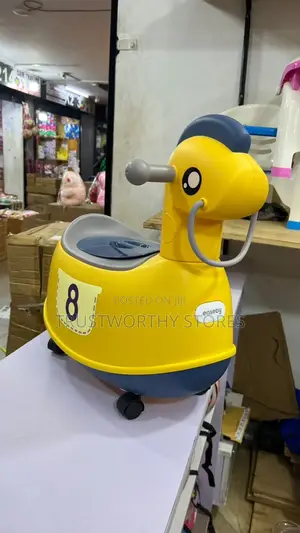 Children’S Potty In Duck Form With Wheels