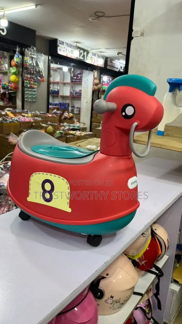 Children’S Potty In Duck Form With Wheels